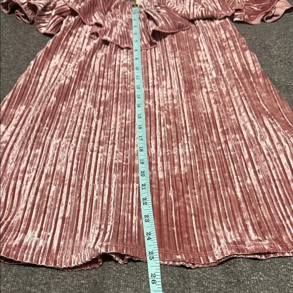 🌸 Free People Off-the-Shoulder Velvet Mini Dress Size S |Mauve | NWT - Picture 8 of 10
